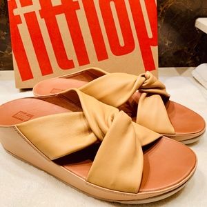 FitFlop Spring 2019 Twiss Blush Leather - Size 9